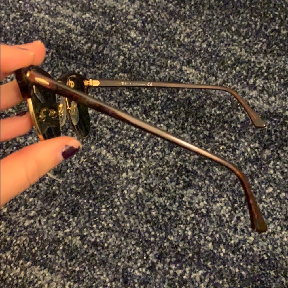 Sunglasses - Picture 4 of 5